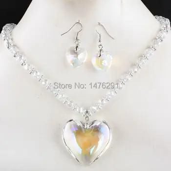 El encanto de Cristal Blanco Corazón de Vidrio Perlas Colgante Collar Pendiente 1 SET